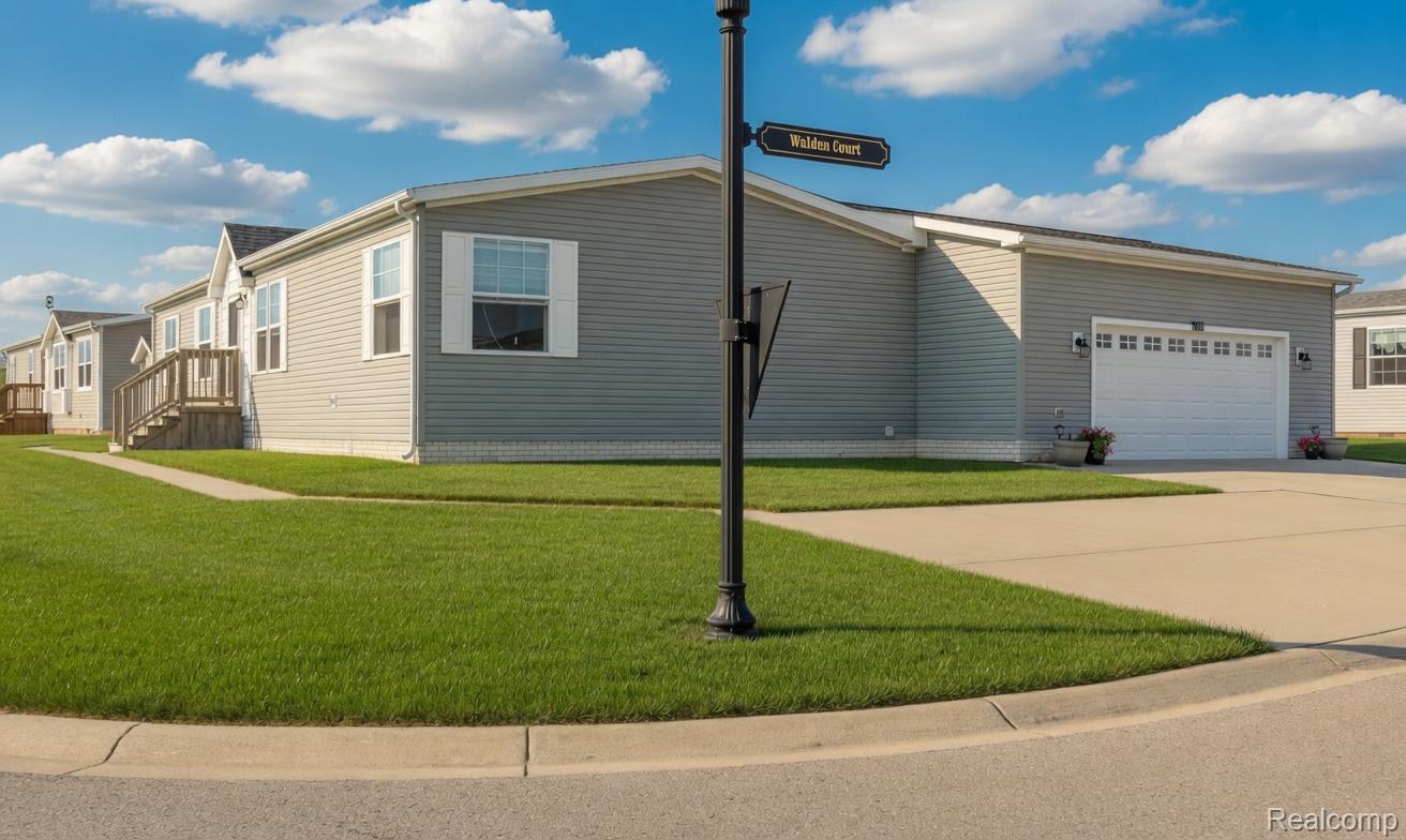 11166, Walden, South Lyon, Michigan, 48178