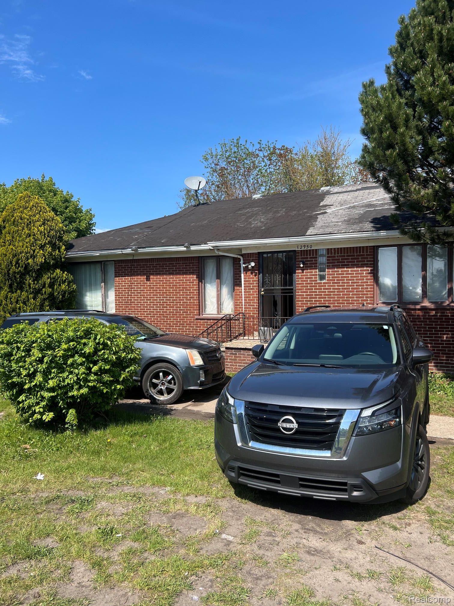 12940 -12950, John R, Highland Park, Michigan, 48203