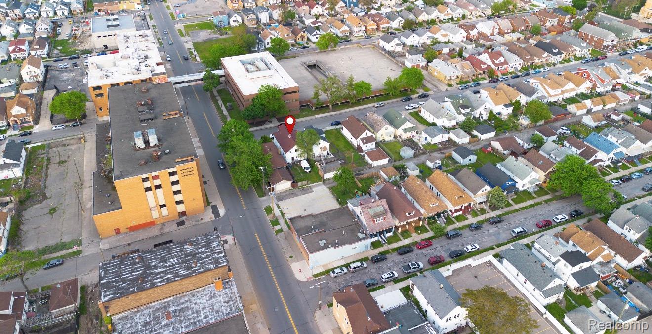 12153, McDougall, Hamtramck, Michigan, 48212