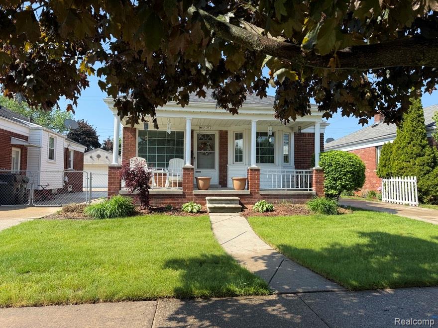 15263, Horger, Allen Park, Michigan, 48101