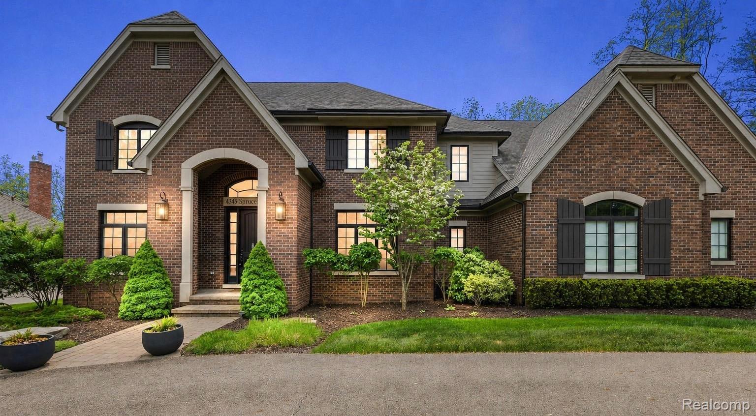 4345, SPRUCE HILL, Bloomfield Hills, Michigan, 48301