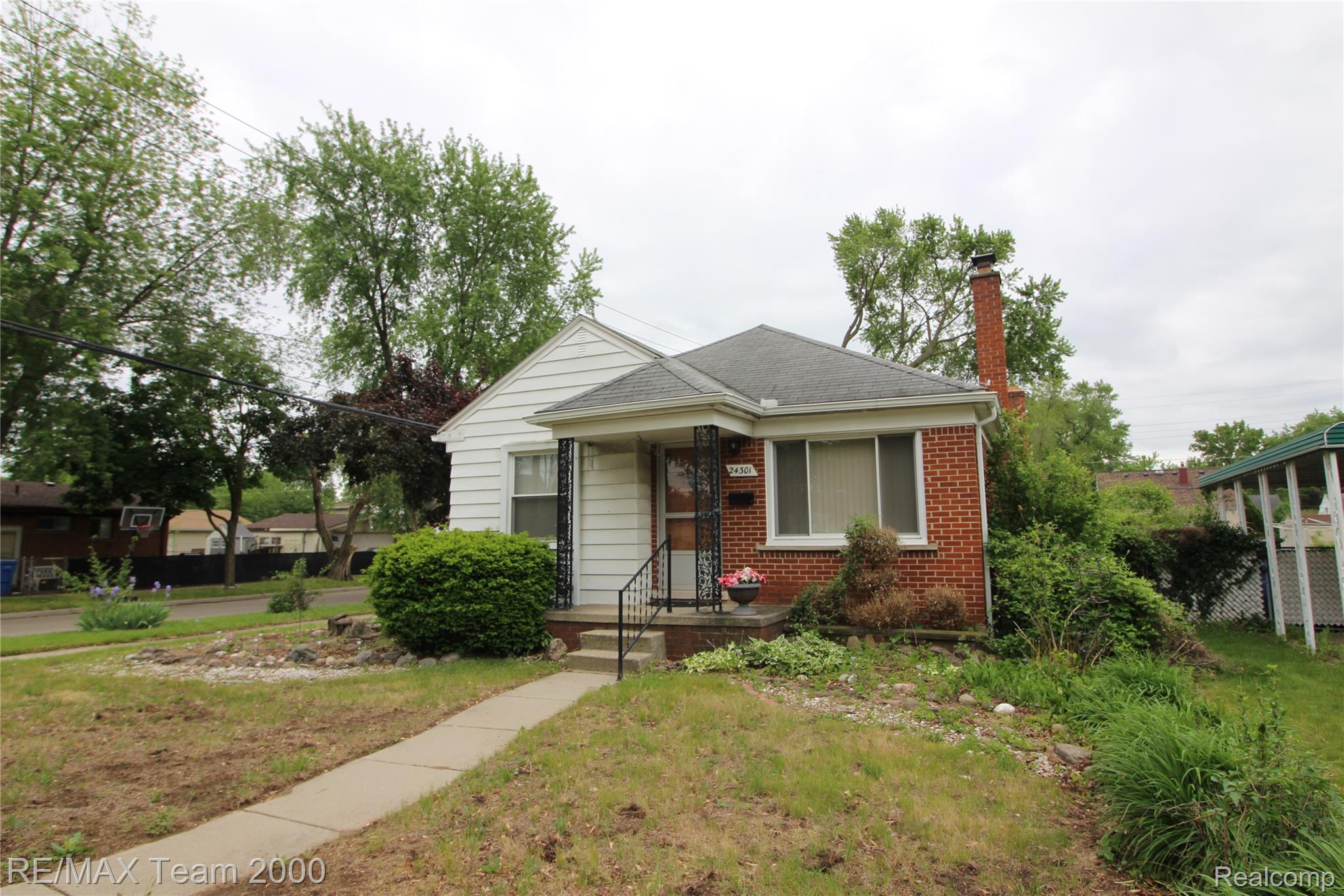 24301, Colgate, Dearborn Heights, Michigan, 48125