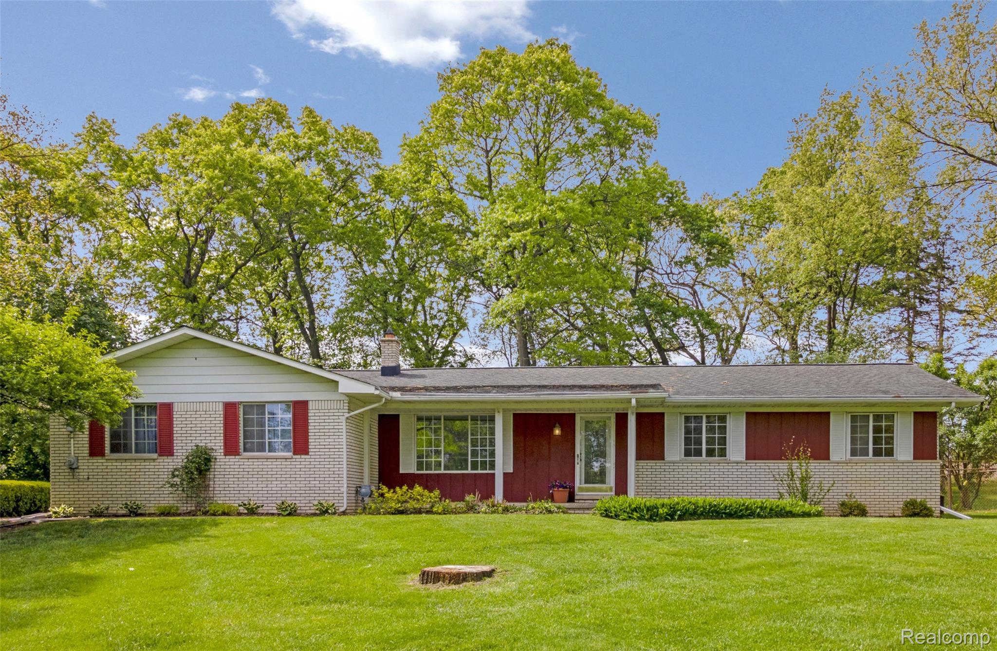 8887, Clark, Clarkston, Michigan, 48346