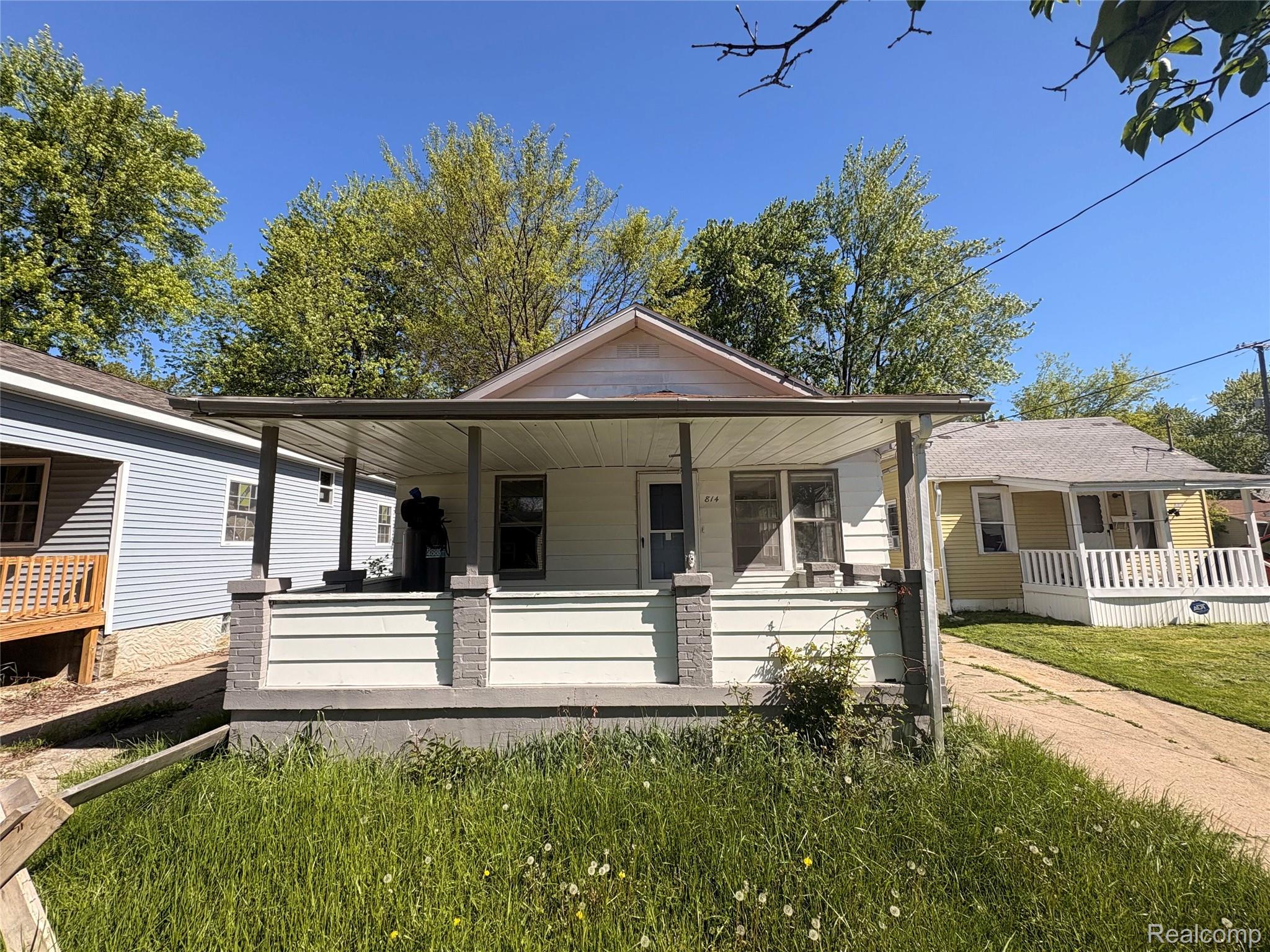814, Alvord, Flint, Michigan, 48507