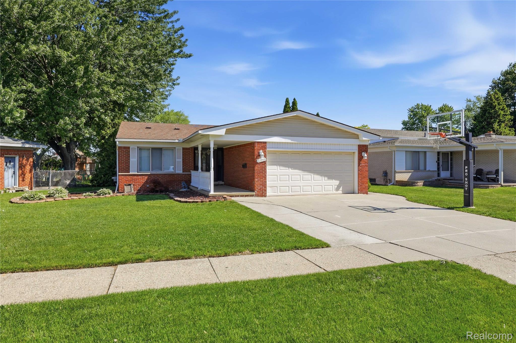 12943, Brixham, Warren, Michigan, 48088