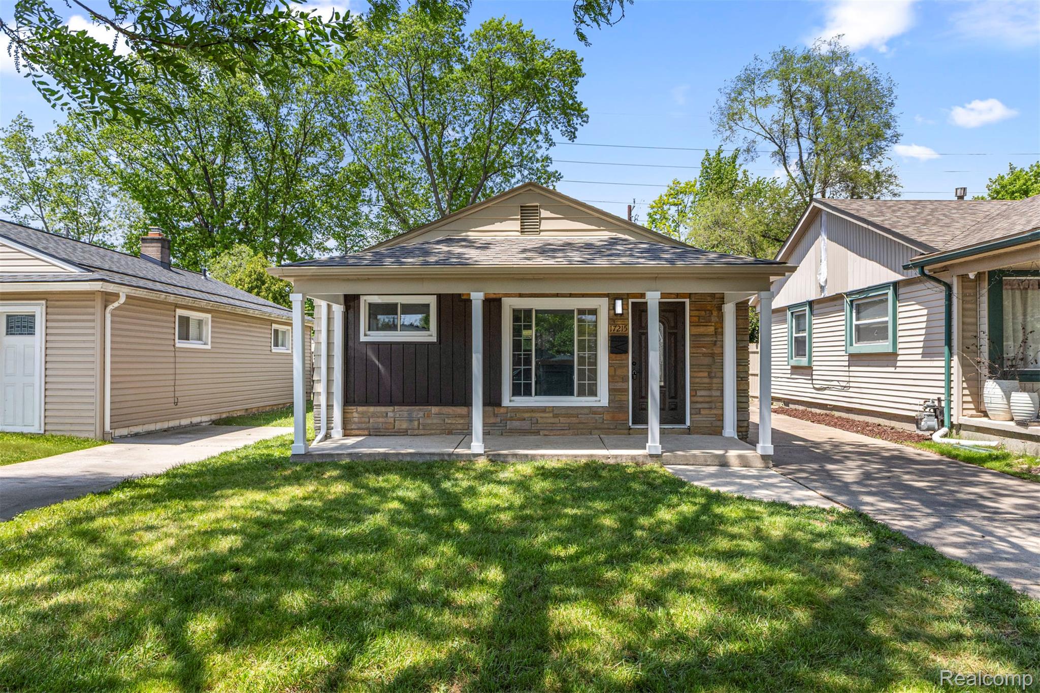 17215, Robert, Melvindale, Michigan, 48122