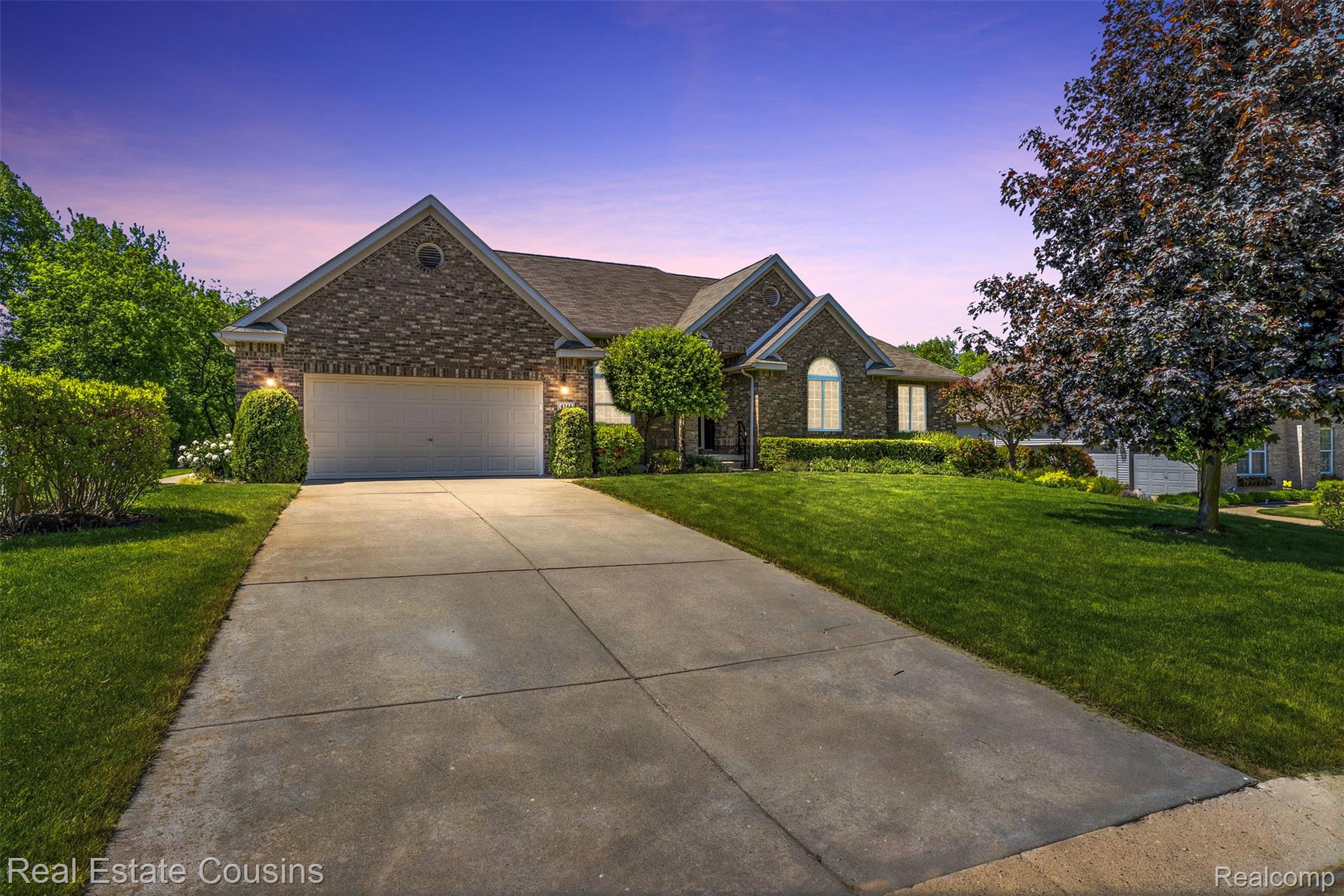 4344, Oak Tree, Fenton, Michigan, 48430