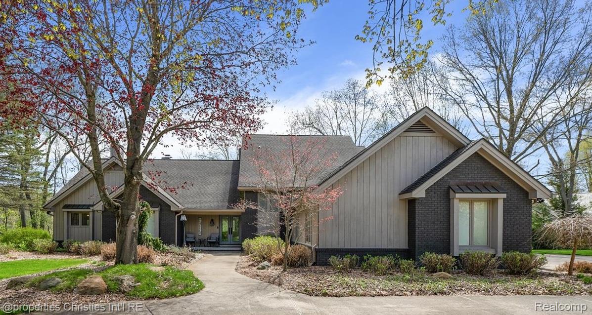 1071, Woodbridge, Rochester, Michigan, 48306
