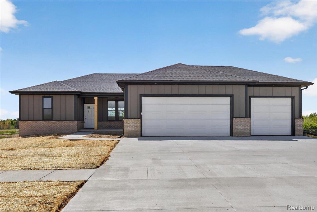 2401, McClellan, Davison, Michigan, 48423