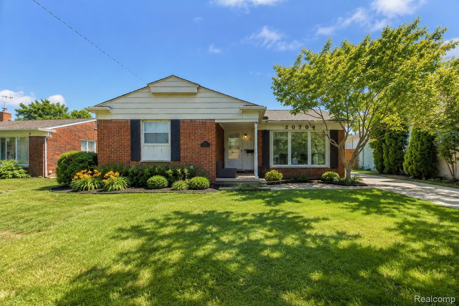 26705, Rouge River, Dearborn Heights, Michigan, 48127