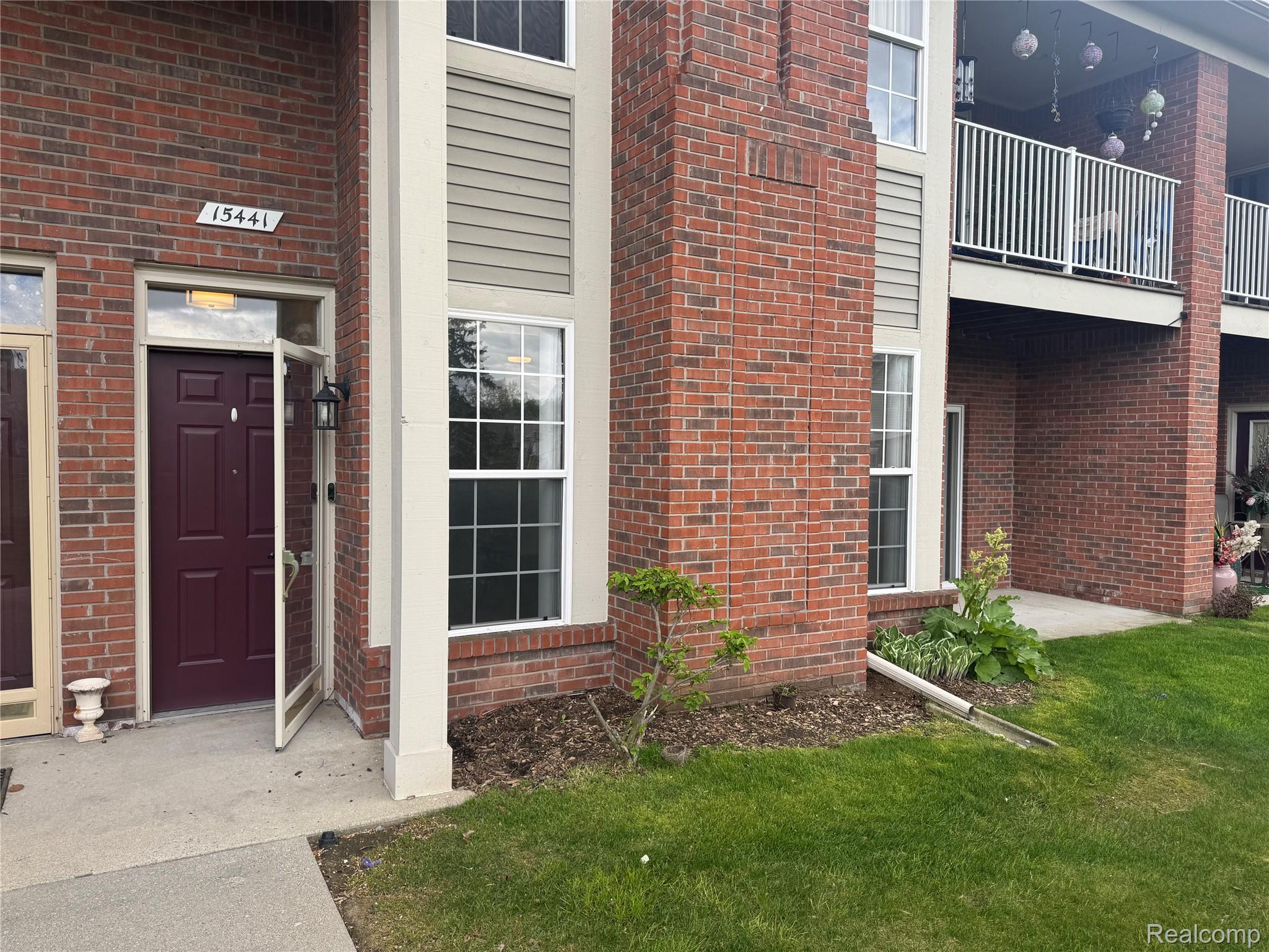15441, Yale, Clinton Township, Michigan, 48038