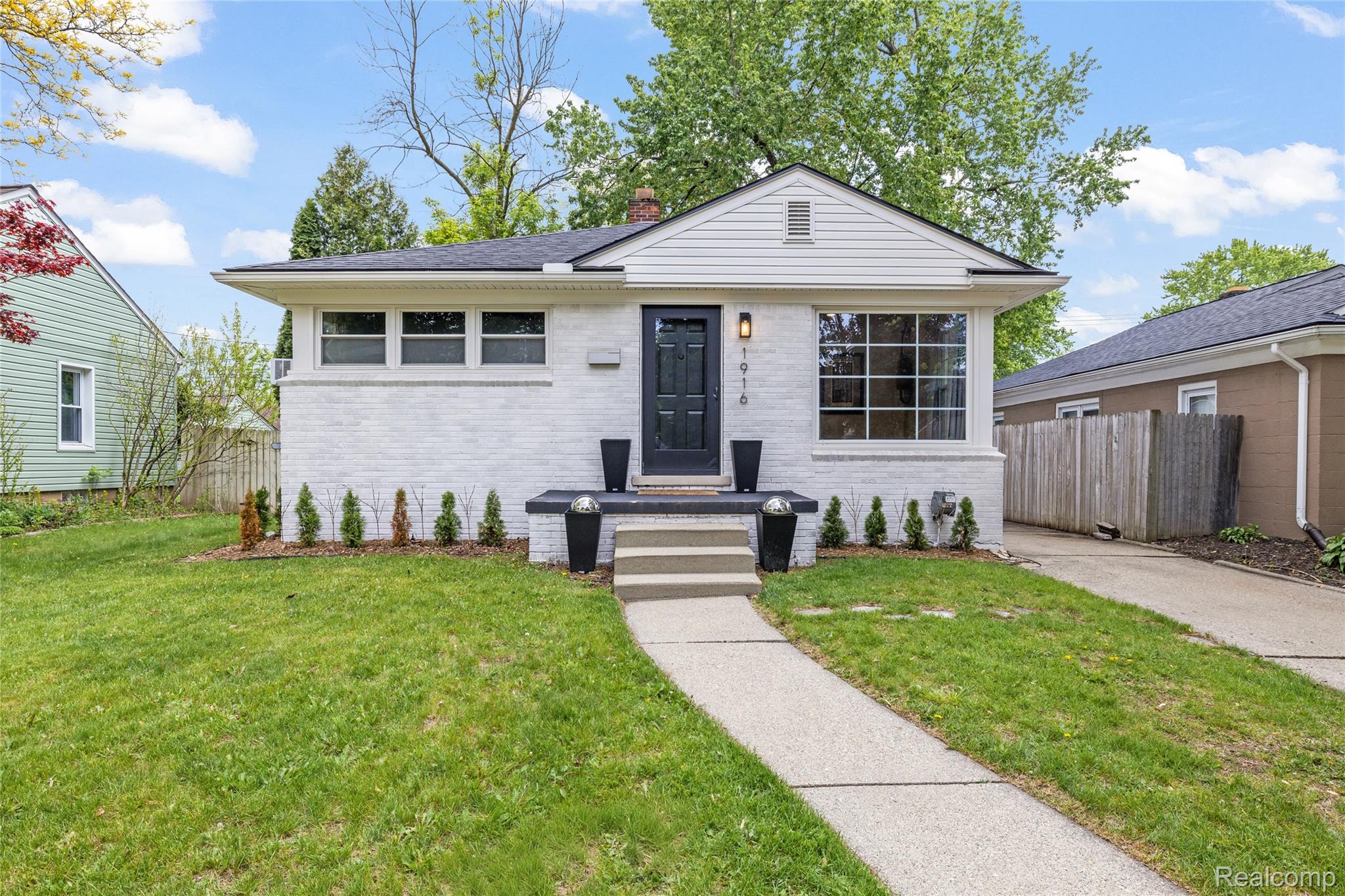 1916, Kalama, Royal Oak, Michigan, 48067
