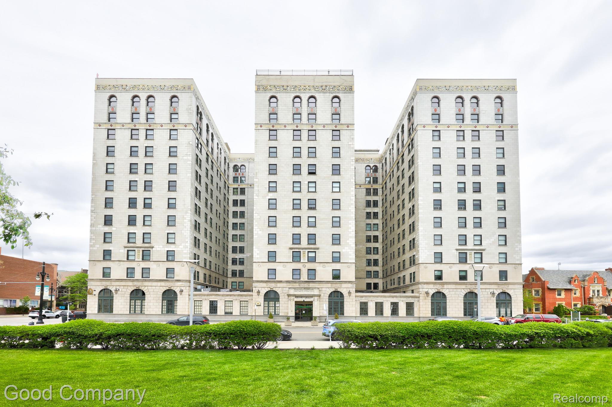 15, Kirby, #625, Detroit, Michigan, 48202