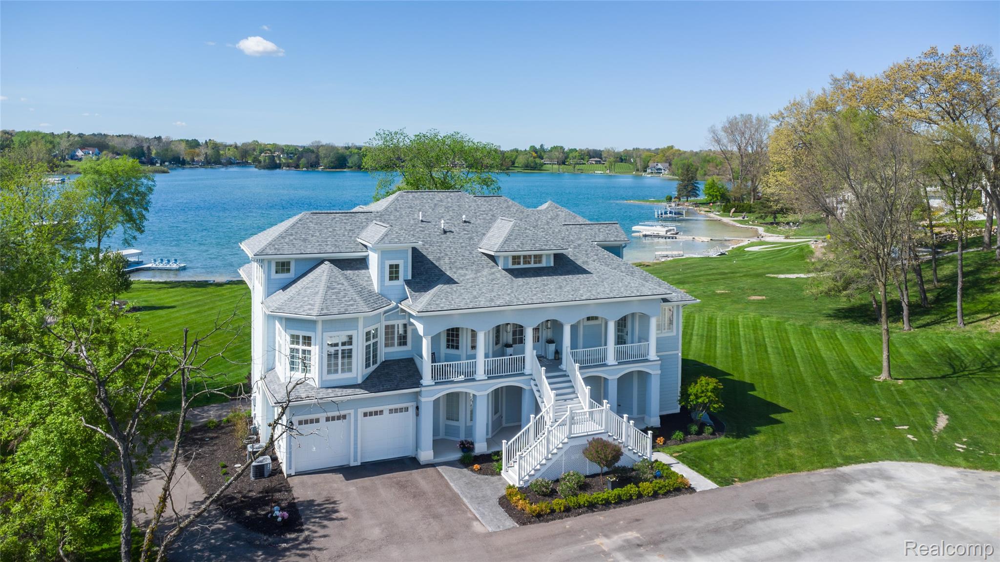 10195, Bennett Lake, Fenton, Michigan, 48430