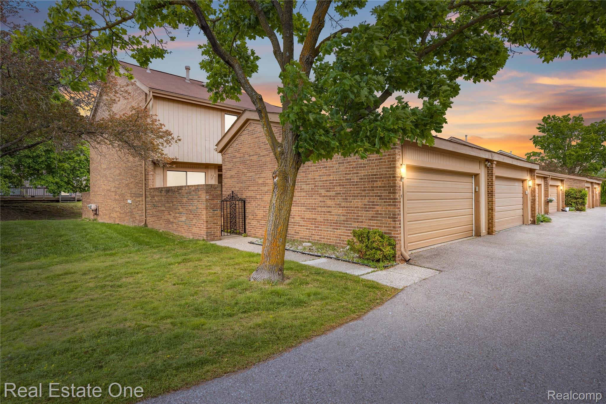5345, Wright, W, West Bloomfield, Michigan, 48322