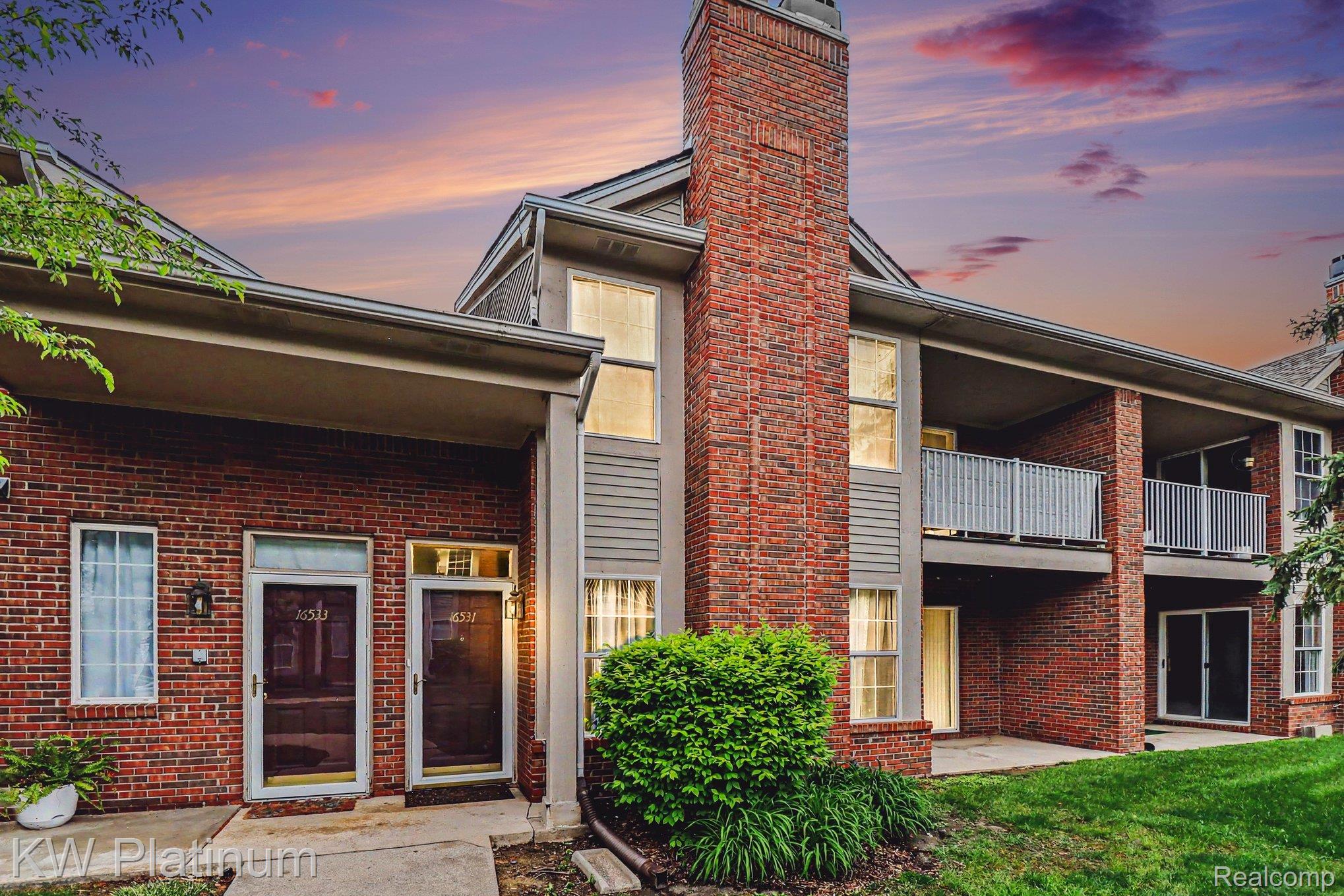 16531, Covington, Clinton Township, Michigan, 48038