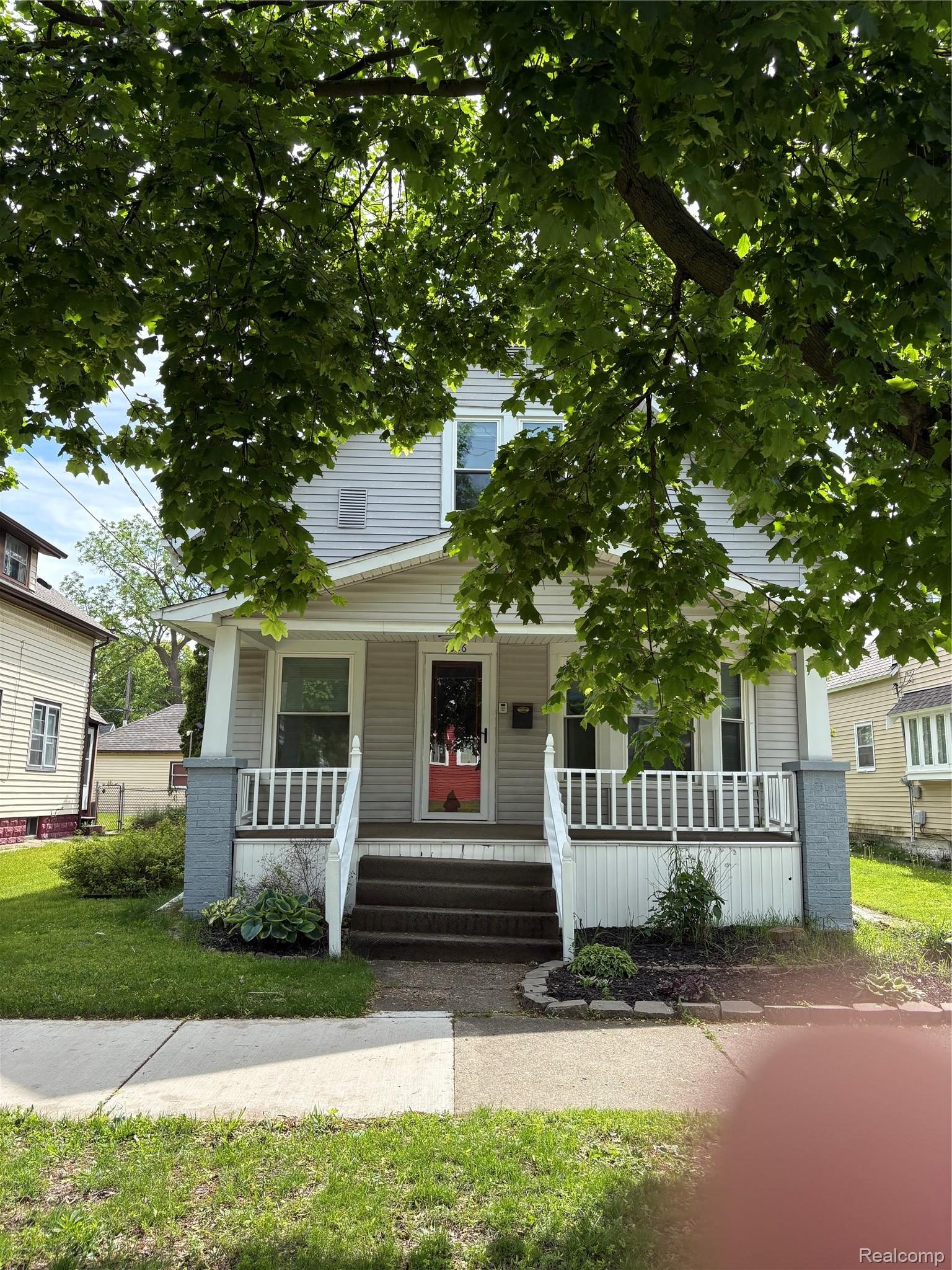 1026, Davis, NW, Grand Rapids, Michigan, 49504