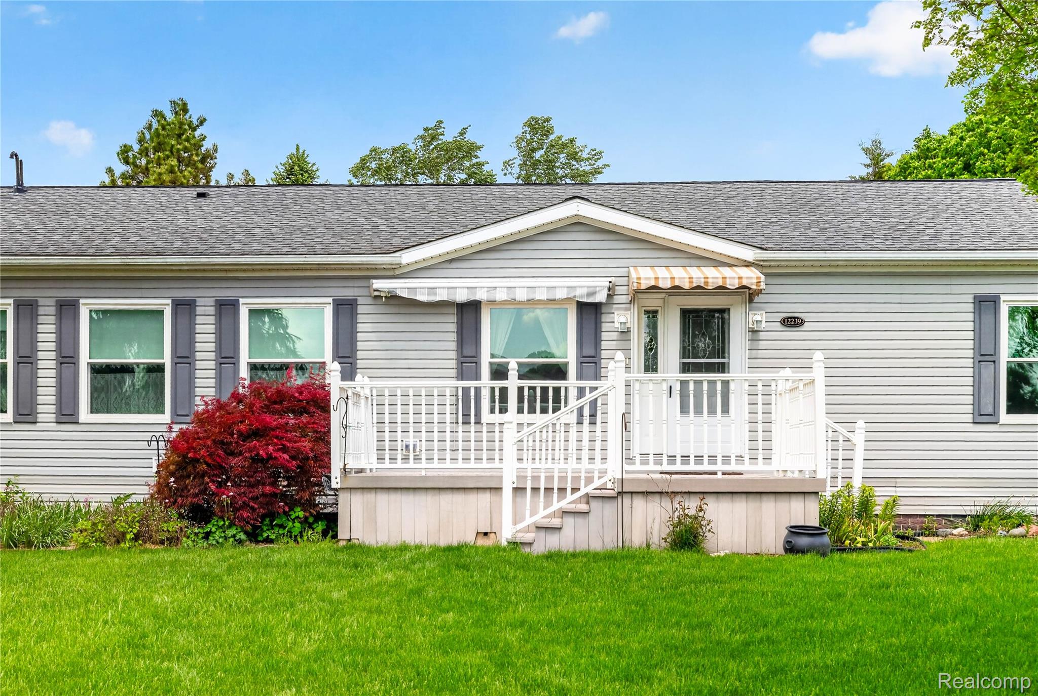 12239, Maple Creek, South Lyon, Michigan, 48178