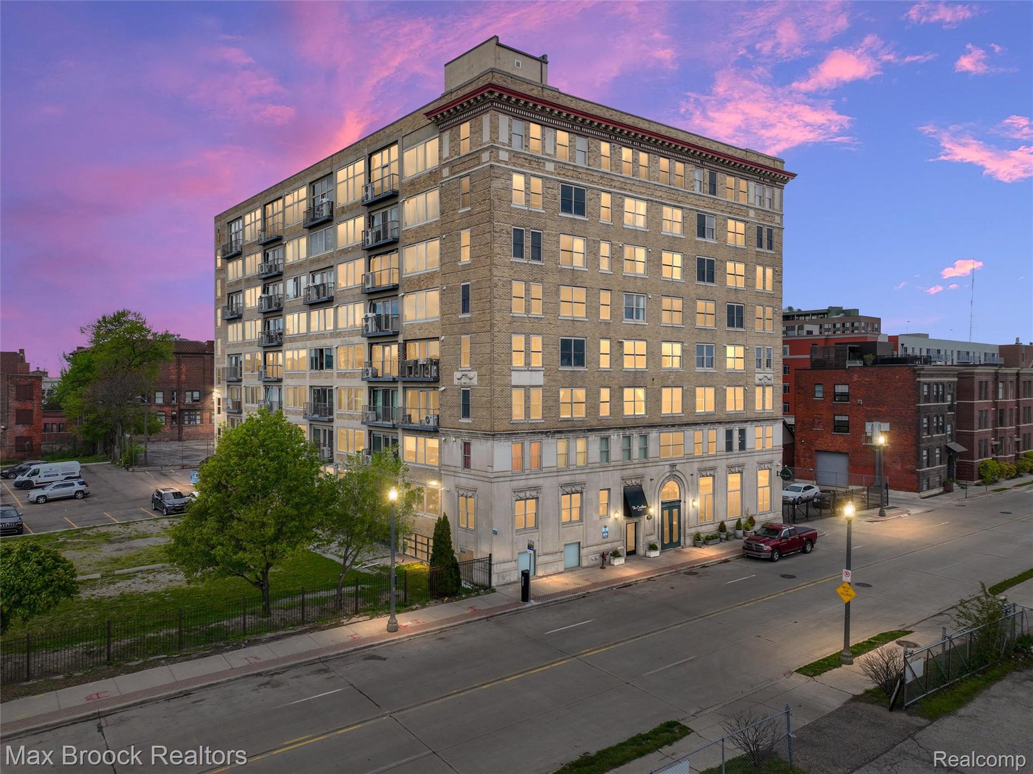 2915, John R, #509, Detroit, Michigan, 48201