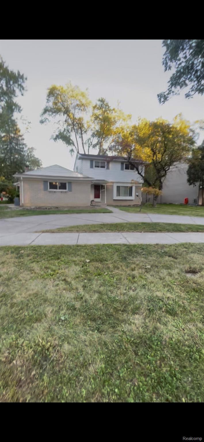30050, Pleasant, Southfield, Michigan, 48076