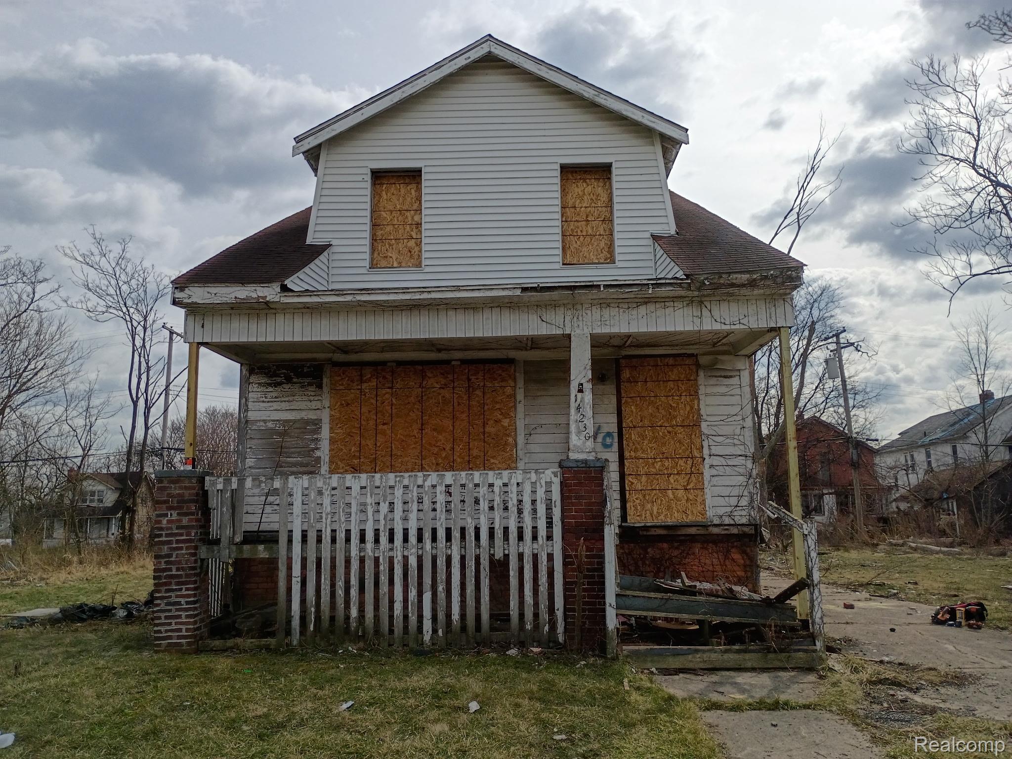 14230, Saratoga, Detroit, Michigan, 48205