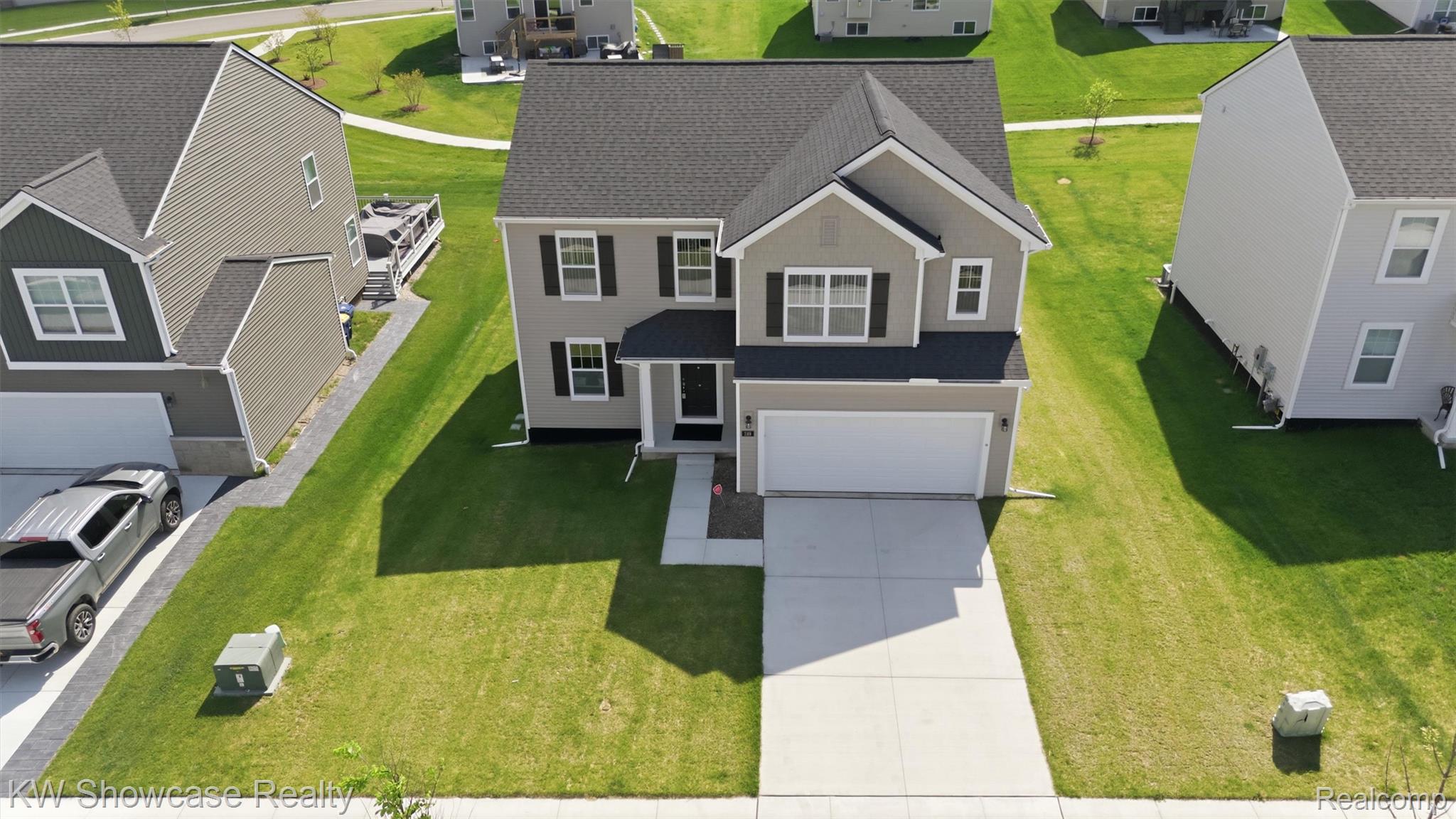 249, Saddleback, White Lake, Michigan, 48386