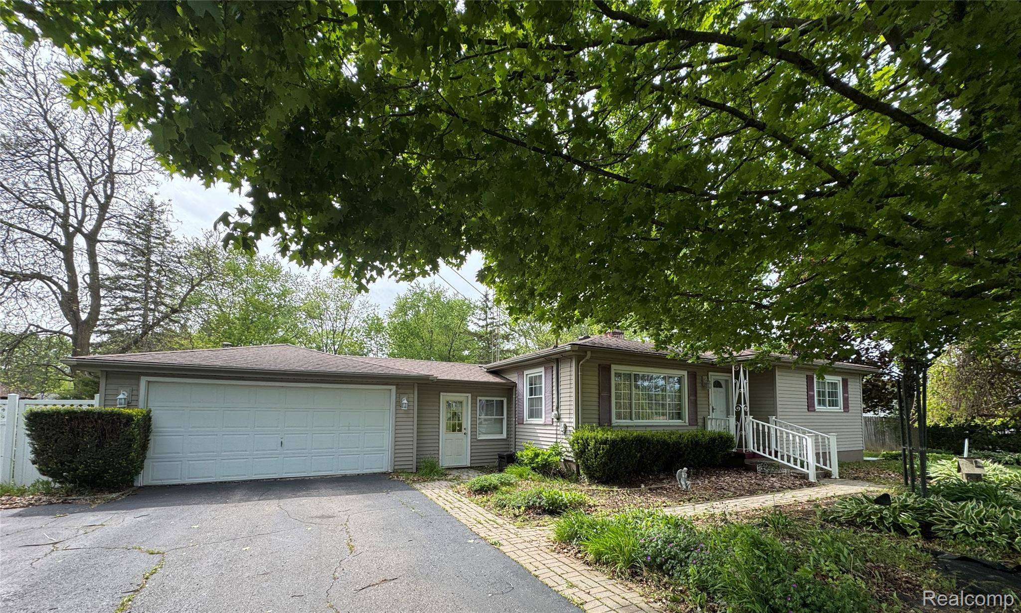 5090, Torrey, Flint, Michigan, 48507