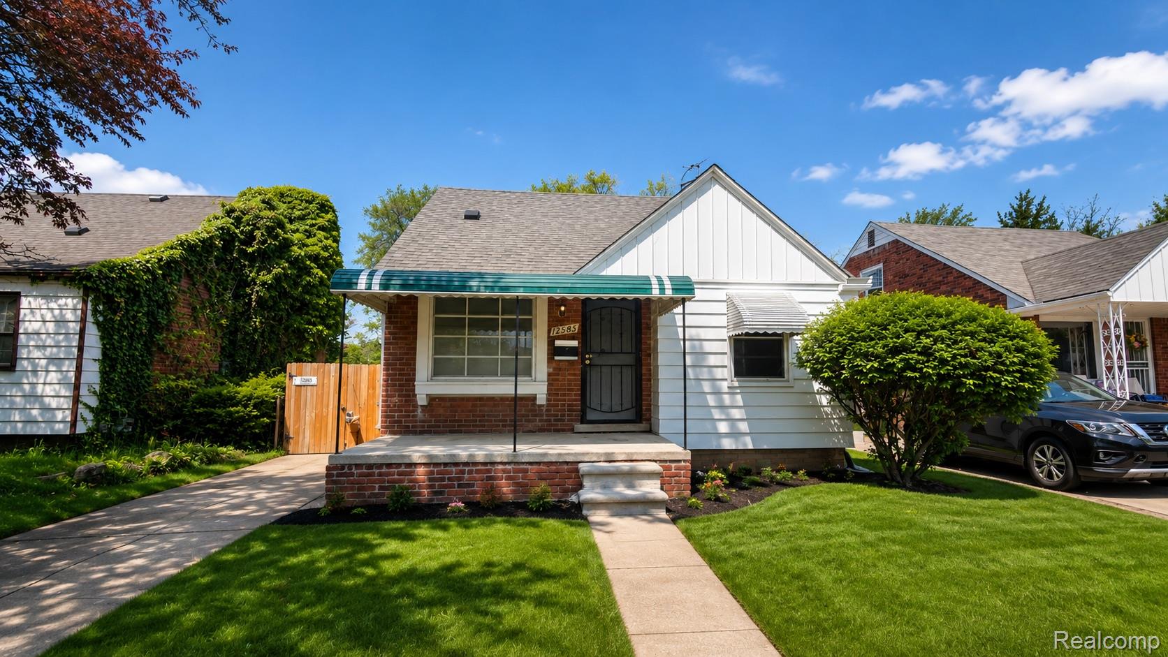 12585, Duchess, Detroit, Michigan, 48224