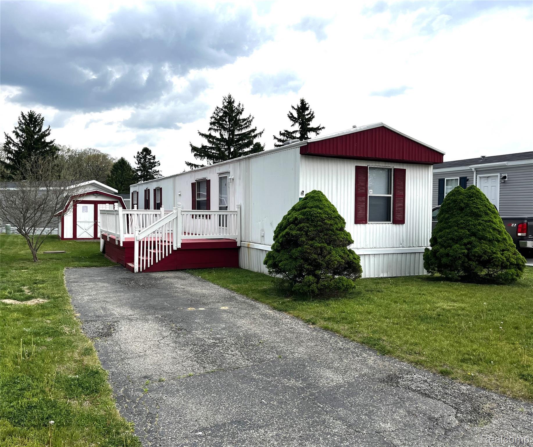 80, Pool, Metamora, Michigan, 48455
