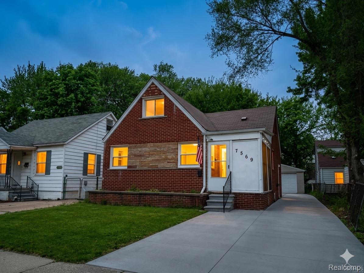 7569, Westminster, Warren, Michigan, 48091