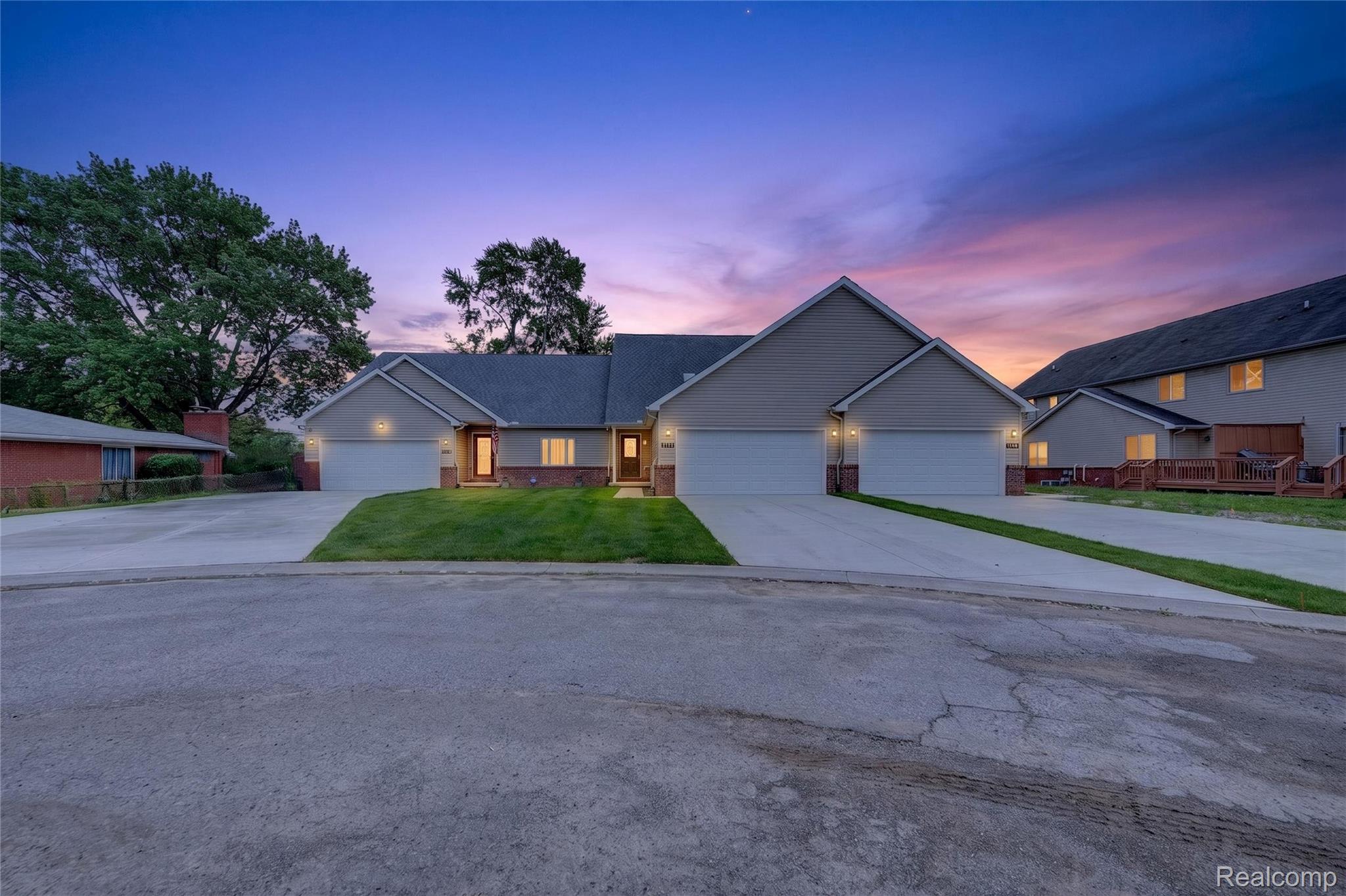24784, Ashley, Redford, Michigan, 48239