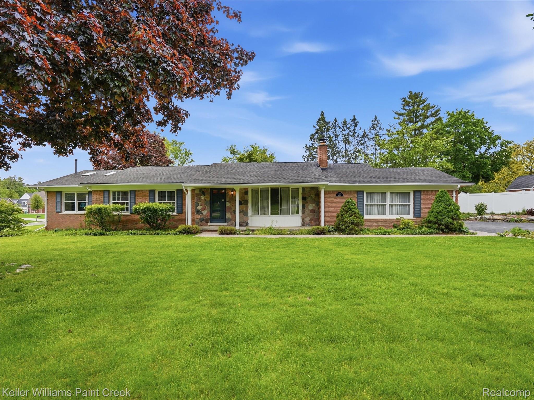 436, Broadleaf, Rochester, Michigan, 48306