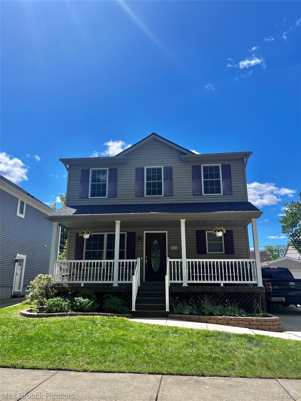 3515, Phillips, Berkley, Michigan, 48072