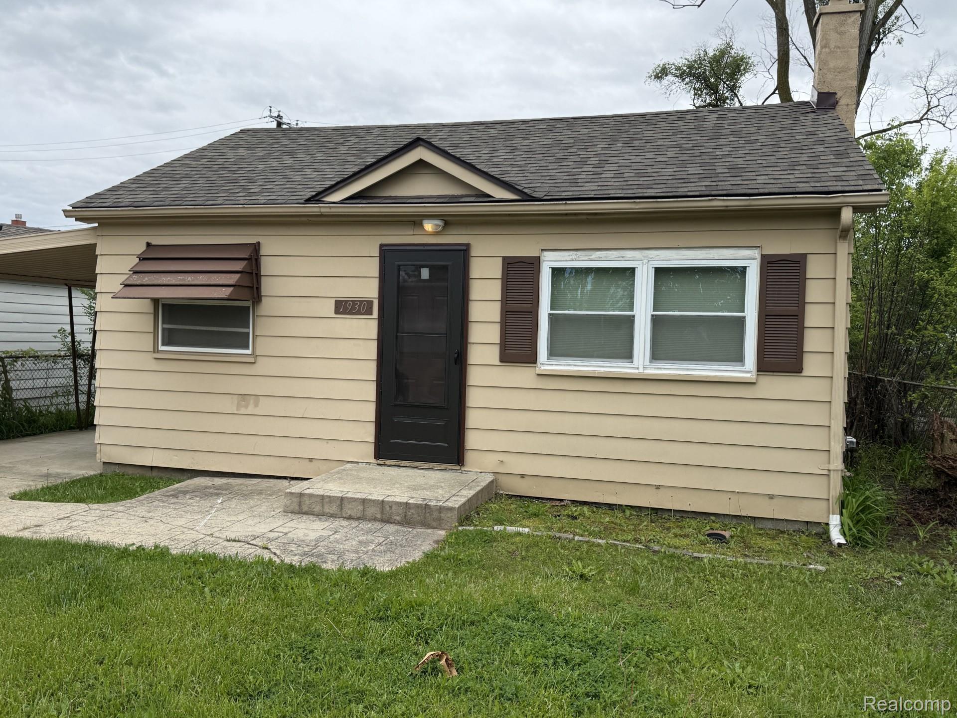 1930, Larchwood, Troy, Michigan, 48083