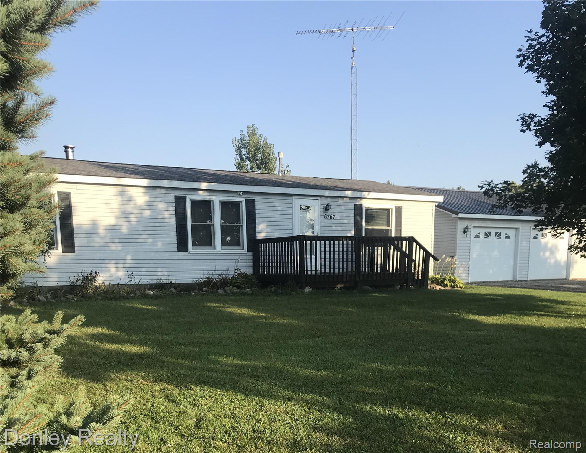 6767, White Creek, Marlette, Michigan, 48453