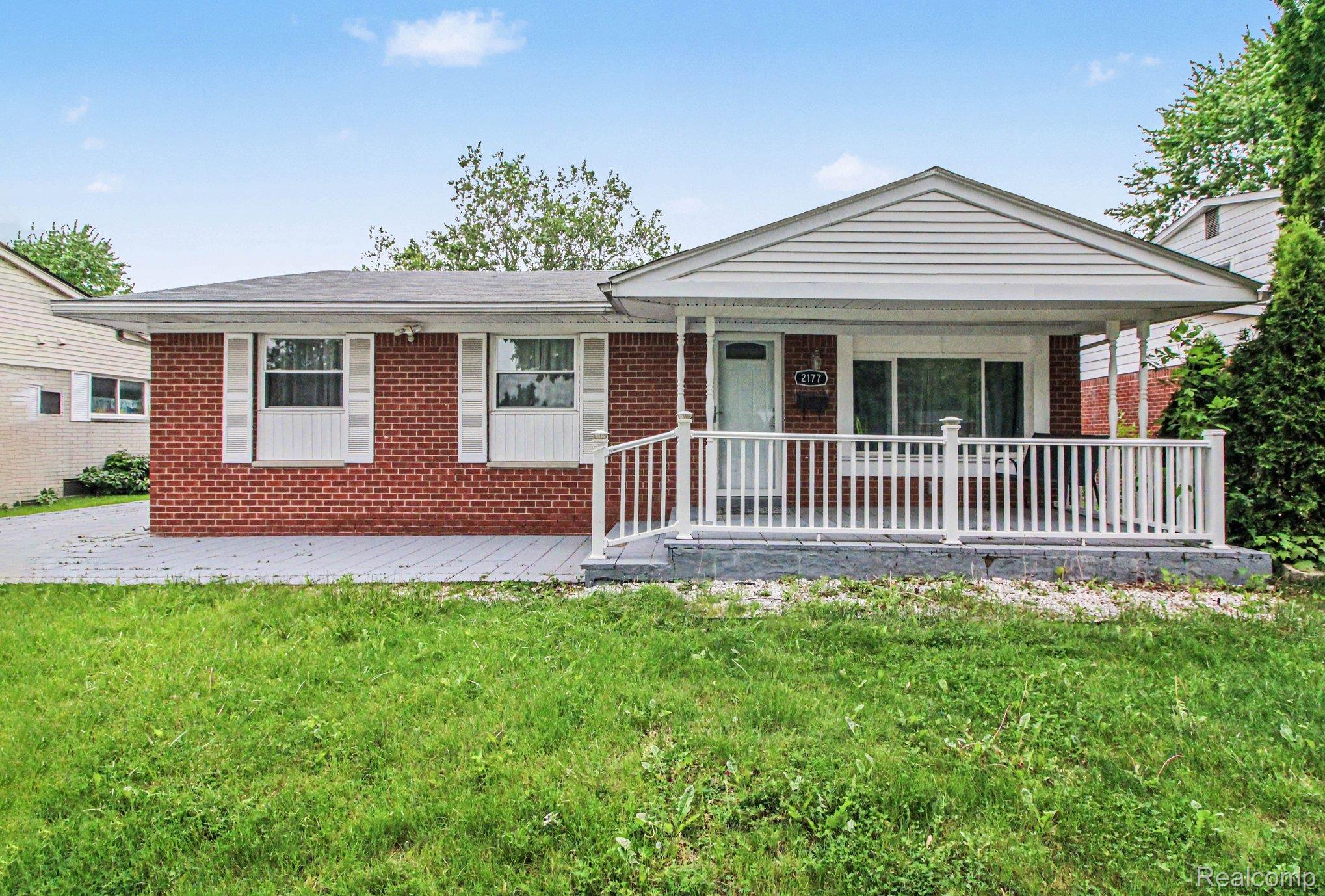 2177, Alexander, Troy, Michigan, 48083
