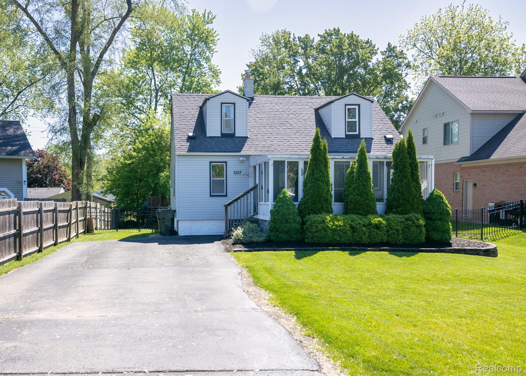 3757, Cone, Rochester Hills, Michigan, 48309