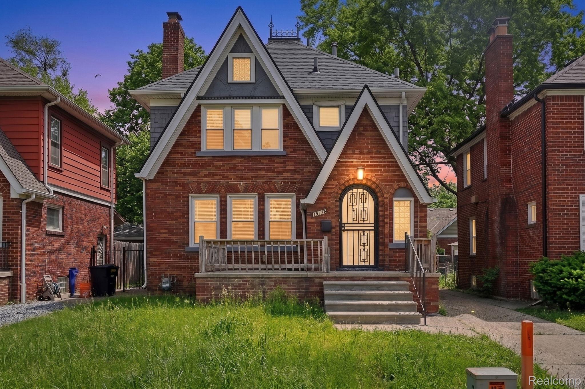 16176, OHIO, Detroit, Michigan, 48221