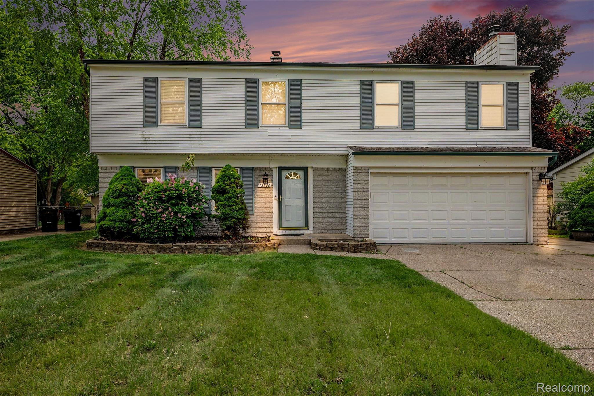 12800, Daily, Sterling Heights, Michigan, 48313