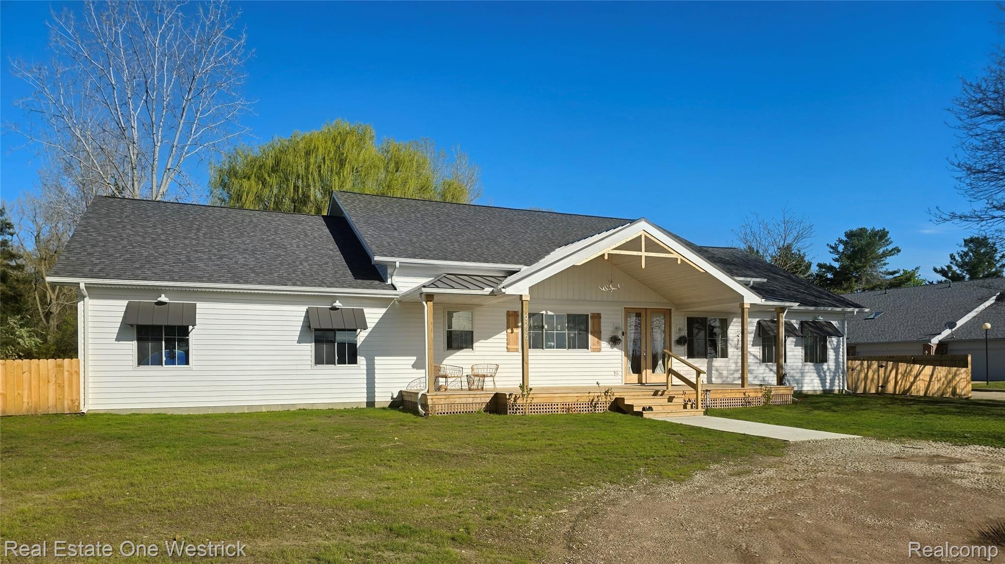 9236, River, Algonac, Michigan, 48001