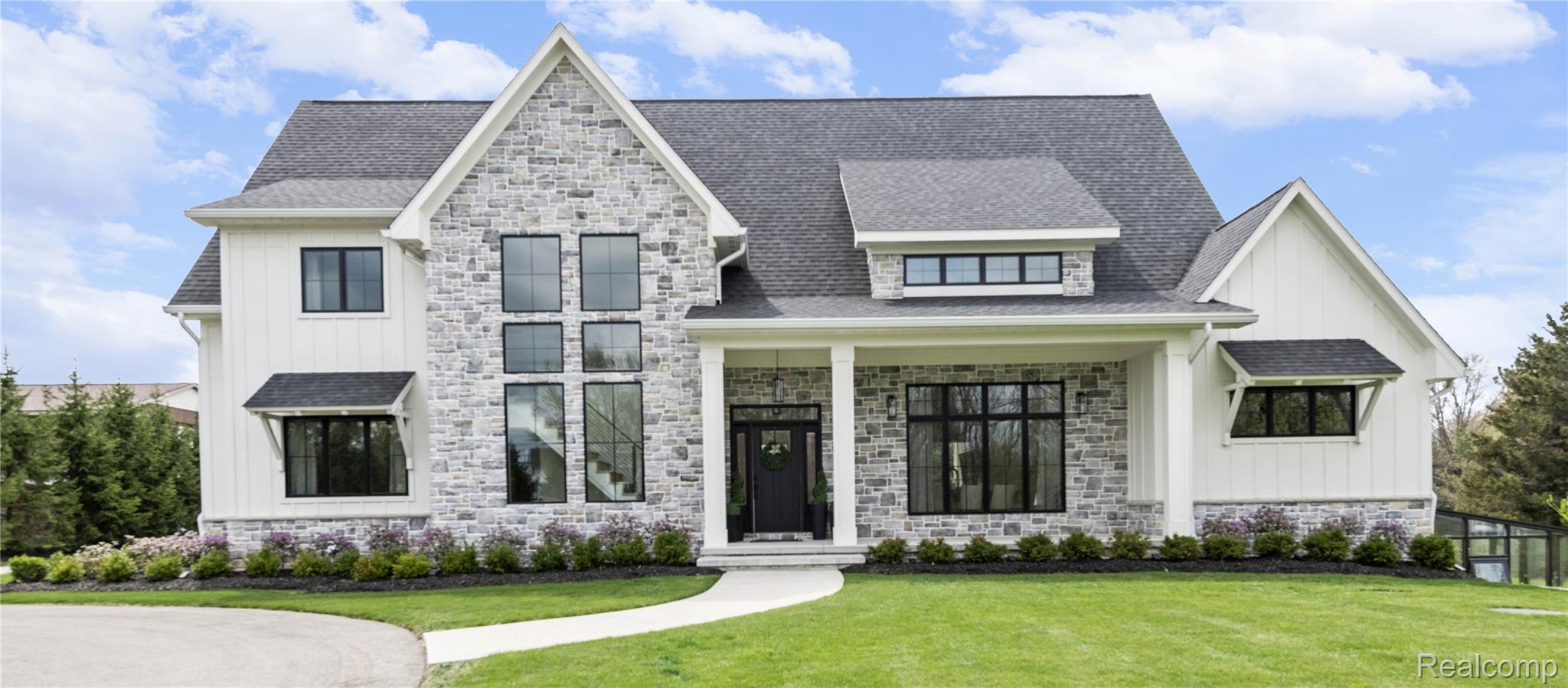 8439, Holcomb, Clarkston, Michigan, 48348