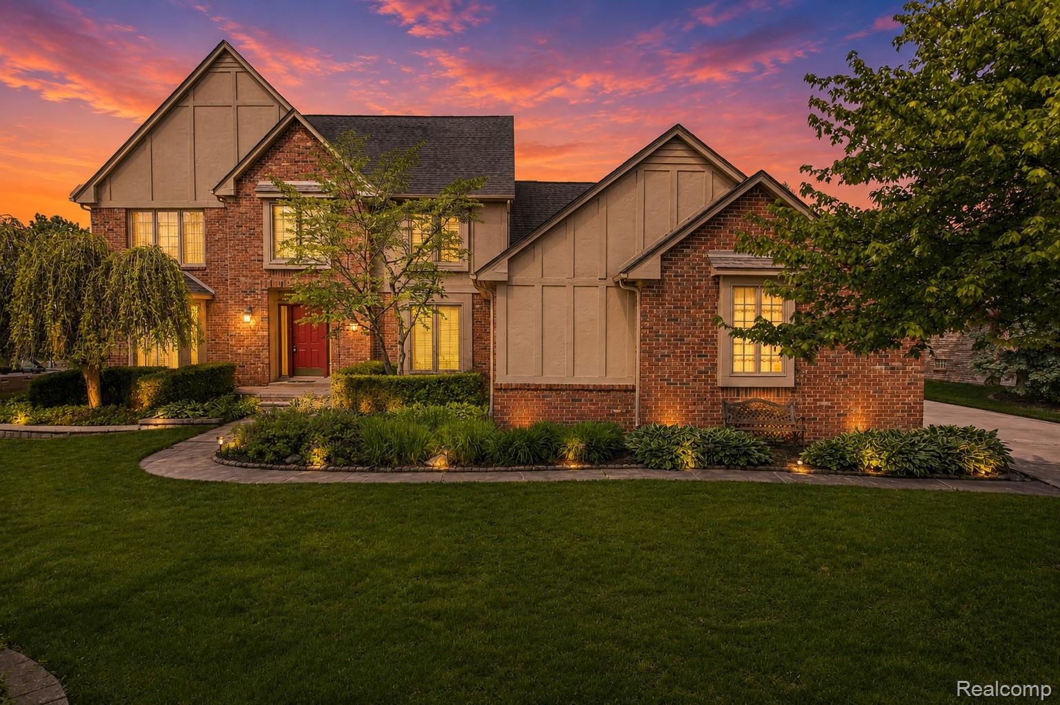 4409, Deacon, Troy, Michigan, 48098