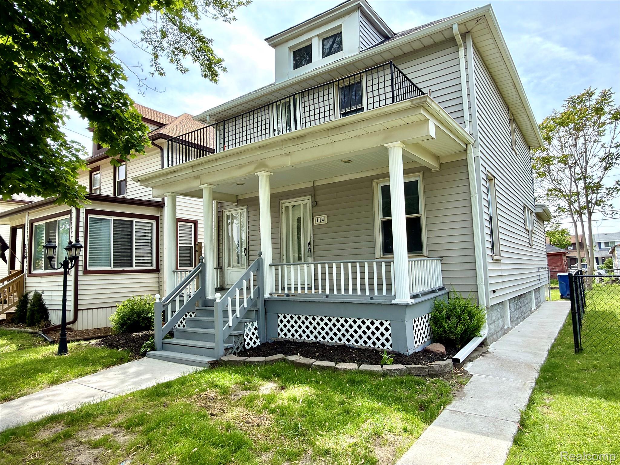 114, Pine, River Rouge, Michigan, 48218