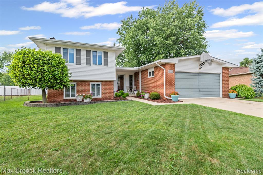44018, Bannockburn, Canton, Michigan, 48187