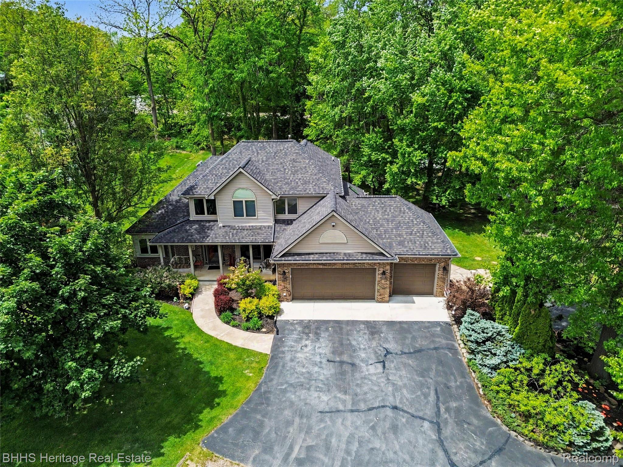 7314, Harrington, Brighton, Michigan, 48116