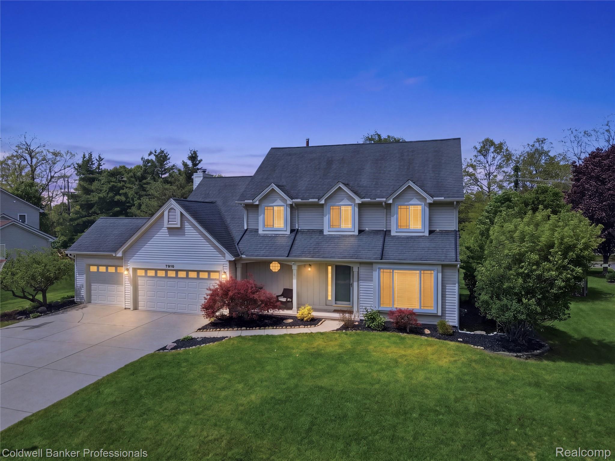 7210, Willow Oak, West Bloomfield, Michigan, 48324