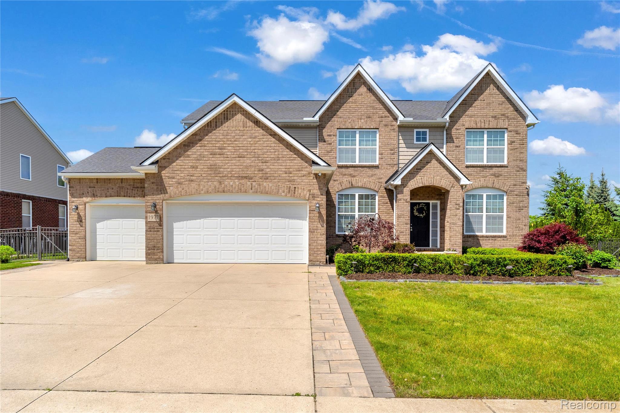 1977, Hazel Nut, Troy, Michigan, 48085