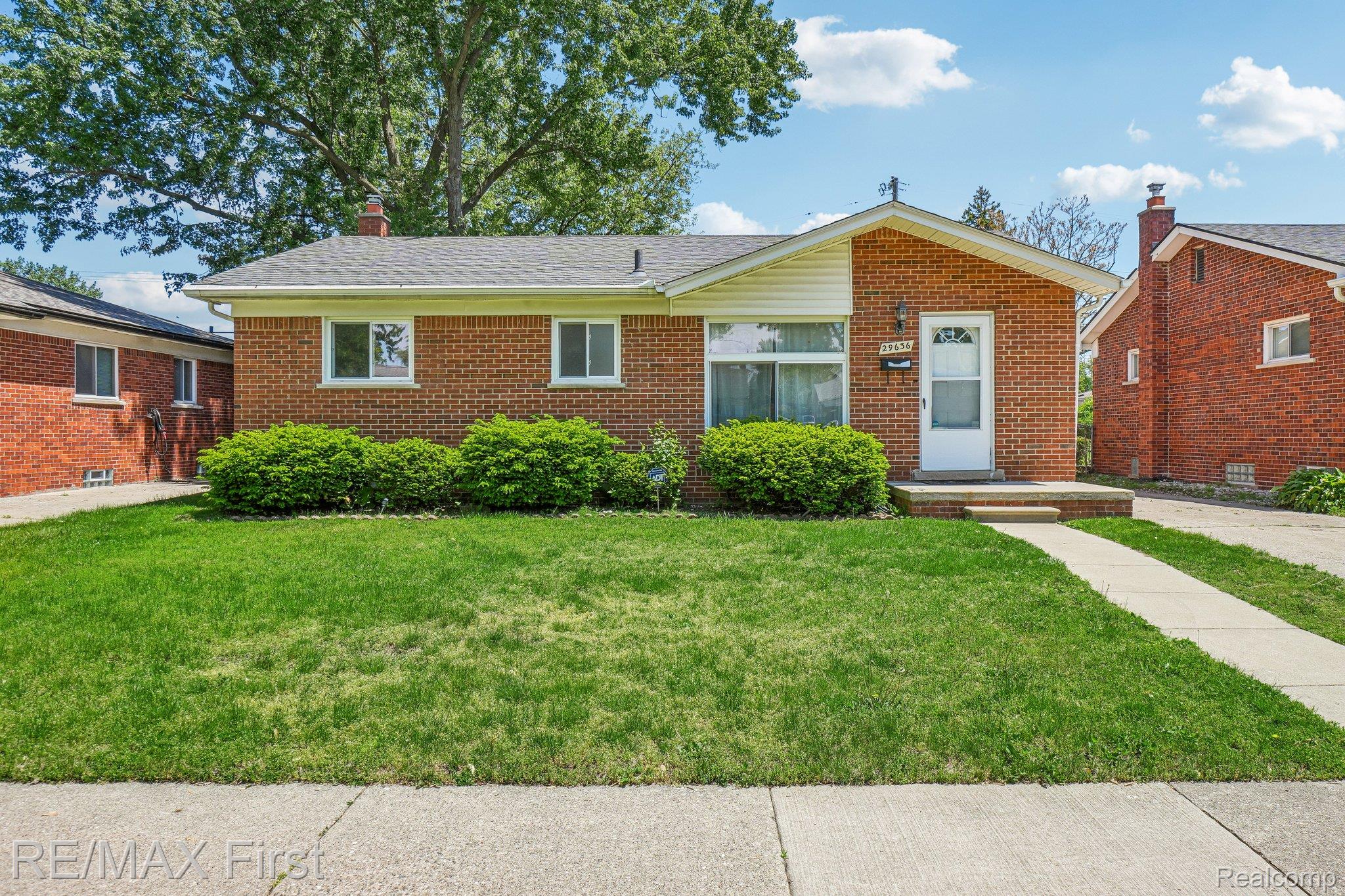 29636, Spoon, Madison Heights, Michigan, 48071