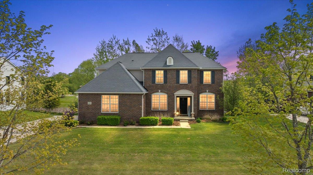 695, Dennison, Oakland, Michigan, 48363