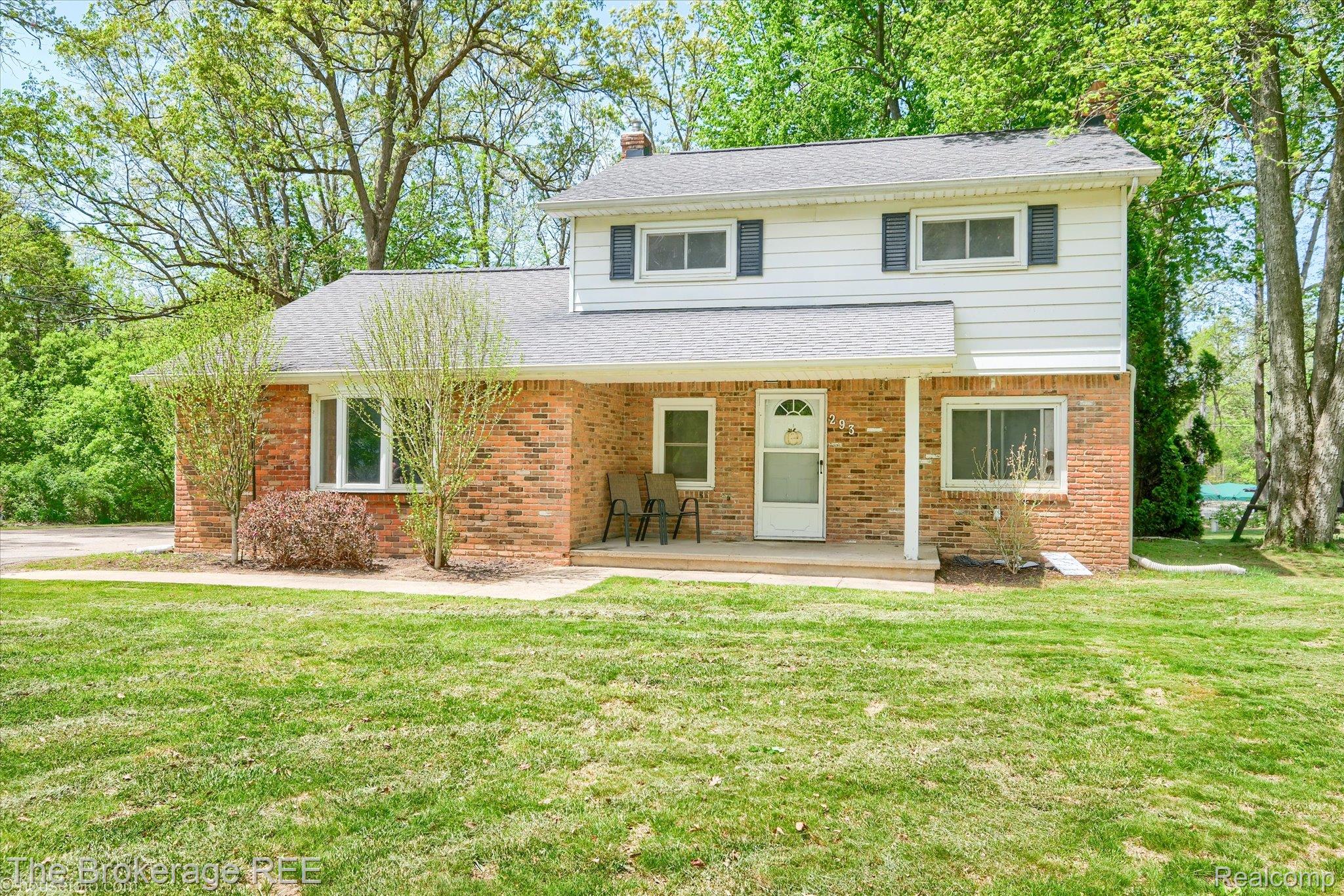 293, Hickory Place, Columbiaville, Michigan, 48421
